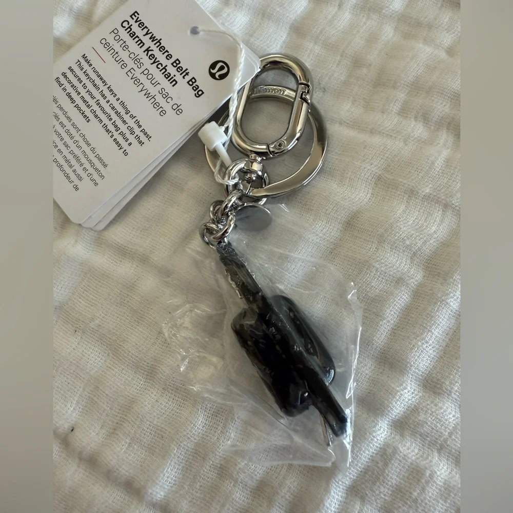 NWT Everywhere Belt Bag Charm Keychain